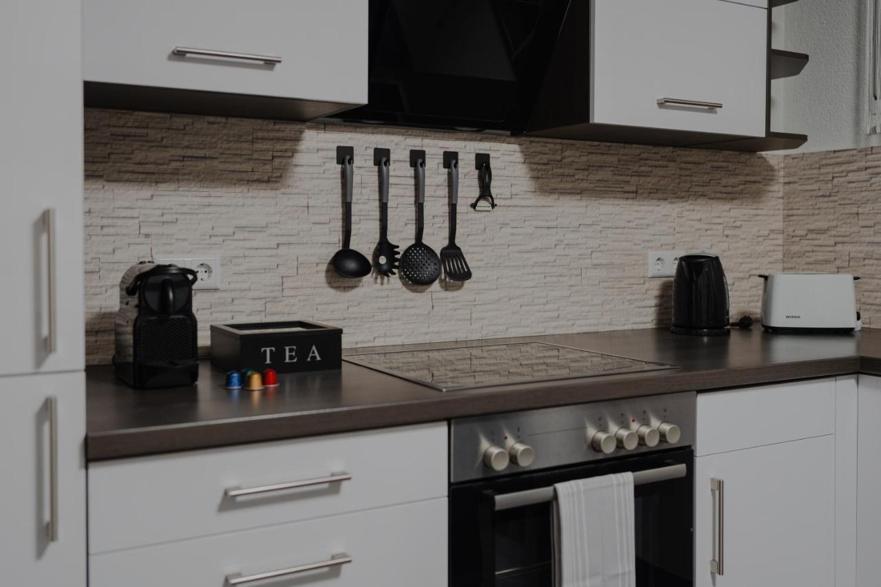 Modern - Ruhige Lage - Zentrumsnah - 2-Zimmer Apartment ฮอร์บ อัม เนคคาร์ ภายนอก รูปภาพ